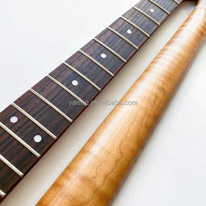 คอกีตาร์แบบกำหนดเอง 22 เฟรต รัศมี 9.5 นิ้ว ผิวไนโตรซาติน คอกีตาร์ ST ไม้เมเปิลลายไฟแบบร็อสเต็ด - Product Image 2