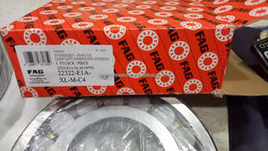 Mükemmel rulman 22318 22319 22320 22322 22324 kendinden oynak makaralı rulman 22322 E1A-XL-M-C4 oynak makaralı rulman - Product Image 6