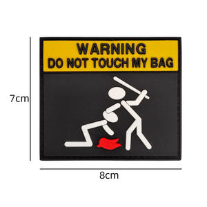 Ne touchez pas à mon équipement pour éviter les dangers - Patch en caoutchouc PVC 3D avec crochet - Badge amusant - Product Image 6