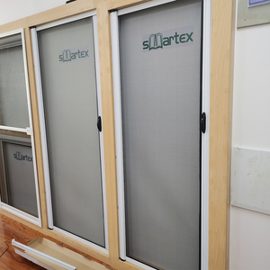 Porte à enroulement rétractable gauche-droite 120x220, moustiquaire <span class=keywords><strong>en</strong></span> fibre de verre de haute qualité pour la sécurité du garage et de la maison - Product Image 4