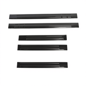 Yifeng - <span class=keywords><strong>Seuil</strong></span> de <span class=keywords><strong>porte</strong></span> en acier inoxydable de haute qualité pour Land Cruiser LC300 2022-2025 - Noir/Argent brossé/Flocon de neige - Intérieur - Product Image 6