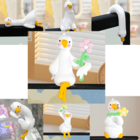 Figurine décorative Kawaii Style F en forme de canard blanc pour écran de voiture, en plastique, pour tableau de bord, anti-rayures, installation en un clic, 3M