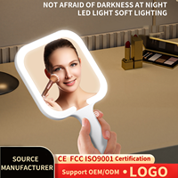 Miroir de maquillage LED compact carré portable avec grossissement 10X, design simple face