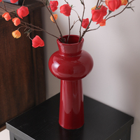 Vase de table en céramique noire au design contemporain avec glaçure transparente - Décoration intérieure