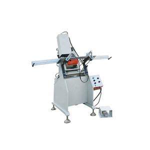 Machine de fraisage à deux axes commandée par PLC et motorisée pour la production de fenêtres en aluminium, UPVC et PVC - Product Image 6