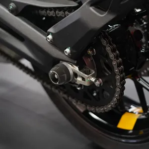 Cubierta Protectora del Eje de la Rueda de la Motocicleta para <span class=keywords><strong>DUCATI</strong></span> <span class=keywords><strong>Scrambler</strong></span> 800 Cafe Racer / <span class=keywords><strong>Icon</strong></span> 2017-2025 - Product Image 4