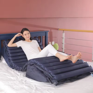 Matelas médical gonflable de lit d'air de bulle de mousse d'<span class=keywords><strong>anti</strong></span> escarre d'hôpital fait sur commande en gros d'usine - Product Image 1