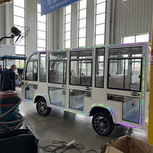 Autobús turístico cerrado de 11 asientos con luces de contorno de alta gama diseñadas a medida - Product Image 2