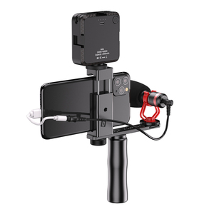 Groothandel Apexel Voorraad Smartphone Vlogging Kit Met Grip <span class=keywords><strong>Rig</strong></span> Universele Koude Schoen Vlogging Apparatuur Voor Iphone/Android - Product Image 3