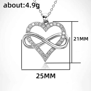 Collana con ciondolo a forma di cuore per donna, gioielli minimalisti da indossare ogni giorno, regalo di San Valentino - Product Image 5