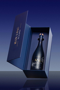 Vente en gros de coffrets cadeaux de vin de luxe avec logo personnalisé emballage de bouteilles en papier recyclable fournisseur haut de gamme - Product Image 6