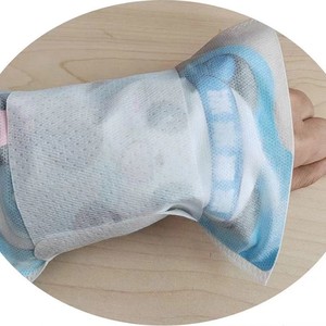 Haishi Hainuo Medical <b>Ice</b> <b>Pack</b> 100g/<b>bag</b> 6 <b>bags</b>/box Disposable physical cooling and fast cooling <b>ice</b> <b>pack</b> - Product Image 3