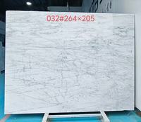 Grande dalle de marbre dolomite blanc italien naturel, polie, avec veines gris moyen, pour îlot de cuisine de luxe, panneau mural, villa, hôtel