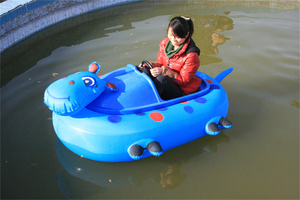 Jeux aquatiques pour enfants, bateau à pare-chocs gonflable, moteurs électriques - Product Image 6