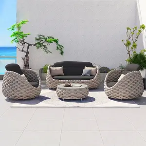 Meja anyaman unik desain minimalis, furnitur taman luar ruangan rotan besar dan Set kursi taman kontemporer