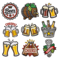 Patchs brodés thermocollants 'Cheers Beer' avec motifs de chopes, ouvre-bouteilles et fûts, personnalisables pour vêtements, sacs à dos, DIY, vente en gros