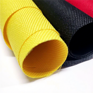 Tissu Oxford personnalisé résistant aux UV et occultant, revêtement PU, polyester 600D imperméable pour sacs de randonnée et sacs pour ordinateur - Product Image 4