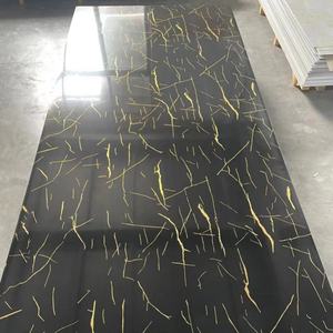 Pannello Murale in PVC Effetto Marmo Lucido Facile da Mantenere Installazione con Colla Facile da Applicare Fai-da-Te Tagliabile Design Colorati Personalizzabili - Product Image 6