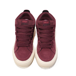 Zapatos Deportivos Casuales Rojos de Alta Calidad para Hombre, Zapatos para Caminar Transpirables con Acabado Premium Diseñados con Atención al Detalle - Product Image 2