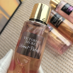 2026 Neues Victoria's <span class=keywords><strong>Secret</strong></span> Original Marken-Körperspray 250ml Glitzer-Stil, Blumiger Duft, Langanhaltende Duftnote - Product Image 5