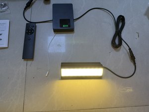 Barra de Luz Solar para Cobertizo, Luz Solar Automática de Amanecer a Anochecer para Interiores y Exteriores, para Granero + Caja de Batería + Cable de Encendido + Control Remoto - Product Image 2