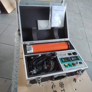 Probador de circuitos de doblamiento de voltaje de alta frecuencia de 60kV/10mA con generador integrado y fuente de alimentación 220V/110V 50Hz/60Hz - Product Image 1