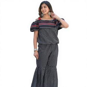 Vente en gros : Kurti à bretelles imprimé géométrique en coton noir, tenue décontractée et élégante pour femme, idéale pour l'été - Product Image 1