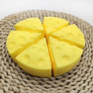 Divertida Pelota Antiestrés de Queso, Juguete Blando y Suave para Aliviar el Estrés, Recuerdo de Fiesta y Paquetes de Regalo para Niños - Product Image 4