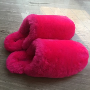 Pantuflas de Piel de Oveja Muy Bonitas, Nuk Nuk - Product Image 5