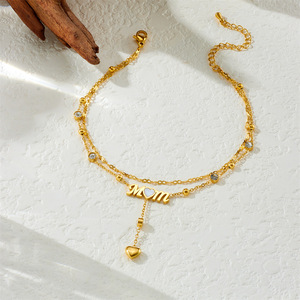 Cheville double couche en acier inoxydable doré avec pendentif cœur lettre « Maman », strass incrustés et perles rondes – Cadeau Fête des Mères pour femme - Product Image 3