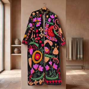 Abrigo Largo de Terciopelo Negro para Mujer, Bordado a Mano con Diseño Suzani, Estilo Vintage, Ropa de Invierno Bohemia, Étnica y Floral, Varios Colores, Venta al Por Mayor - Product Image 2