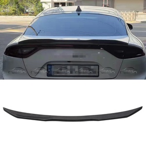 Alerón Trasero Decorativo de Fibra de Carbono Tipo CS para KIA Stinger 2017-2020, Alerón de Maletero de Una Sola Pieza, Estilo Ducktail - Product Image 3