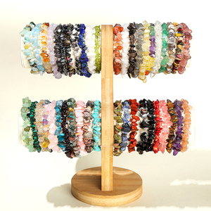 Bracelet irrégulier en perles de gravier Quartz dégringolé Bracelet <span class=keywords><strong>pour</strong></span> femmes Vente en gros naturel améthyste fluorite cristal puces - Product Image 3
