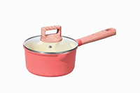 Ensemble de casseroles en aluminium moulé sous pression avec revêtement céramique rose Boreine et poignées douces au toucher