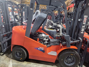 3 <span class=keywords><strong>Ton</strong></span> Heli Heftruck Diesel Aangedreven Heftruck 3 T Cpd15 Cpd25 Cpd30 Diesel Heftruck 1.5T Prijs Diesel-Vork Vorkheftruck Compact - Product Image 2