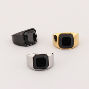 Anillo de Acero Inoxidable 316L Chapado en Oro de 18K con Grabado Personalizado, Resistente al Agua y al Deslustre, el Más Vendido - Product Image 5