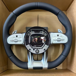 <span class=keywords><strong>Volant</strong></span> en cuir perforé personnalisé pour <span class=keywords><strong>Mercedes</strong></span> Benz W204 W205 W213 W219 W222 A45 E63 Gle Gls Amg Gt C63 E63 S63 G63 - Product Image 1