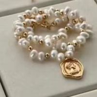Collier pendentif en perles plaqué or fait main, bijoux de mode au style unique