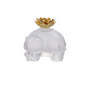 Artfamily – Nouveauté : Ornement d'éléphant sculpté à la main en verre Liuli, technique <span class=keywords><strong>de</strong></span> la cire perdue, artisanat ancien du Jiangsu, idéal pour la décoration <span class=keywords><strong>de</strong></span> bureau. - Product Image 2