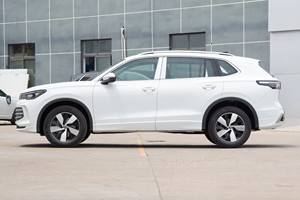2026 pour Volkswagen <span class=keywords><strong>Tiguan</strong></span> L Pro <span class=keywords><strong>R</strong></span> Line 1.5 2.0 T 300 330 380 TSI SUV neuf et d'<span class=keywords><strong>occasion</strong></span> 2WD 4WD pour Volkswagen Touguang - Product Image 4