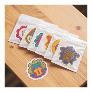 Meilleur Prix <span class=keywords><strong>Demon</strong></span> <span class=keywords><strong>Slayer</strong></span> Esthétique Genshin Impact Stickers Rouge - Product Image 5