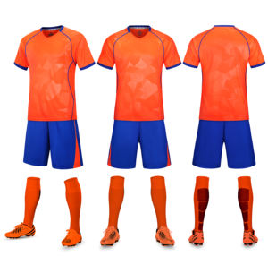 Wholesale Men's Football Training <b>Jersey</b> 100% Polyester Breathable Eco-Friendly Long Sleeve Full-Zip Tracksuit for All Seasons - Product Image 5