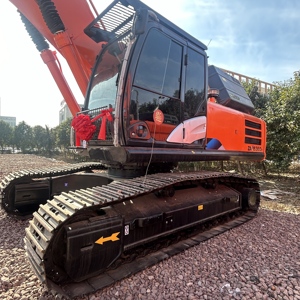 Excavadora Hitachi ZX360 de 36 Toneladas, Cucharón Original de 1.6m, Motor Isuzu, Bomba de Engranajes, Operaciones de Carga a Granel en Puertos y Terminales, Modelo 2024 - Product Image 1