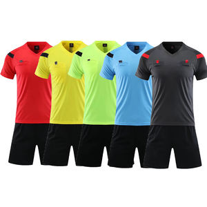 Set di maglie da arbitro di <span class=keywords><strong>calcio</strong></span> a più colori <span class=keywords><strong>pantaloncini</strong></span> da <span class=keywords><strong>calcio</strong></span> <span class=keywords><strong>con</strong></span> <span class=keywords><strong>tasche</strong></span> traspiranti kit da uomo fischietto magliette - Product Image 1