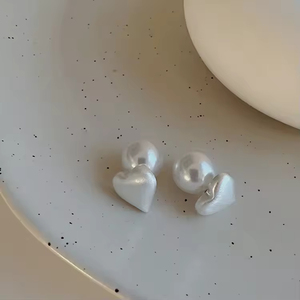 Pendientes de Perlas de Imitación de Moda Coreana Vintage, con Forma de Corazón Grande y Simple, para Mujeres y Niñas - Product Image 4