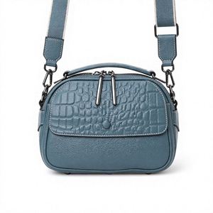 Sac plissé tendance en forme de nuage avec poignée en métal doré, sac à main de créateur en cuir PU pour femme, idéal pour un usage quotidien ou pour les soirées - Product Image 2