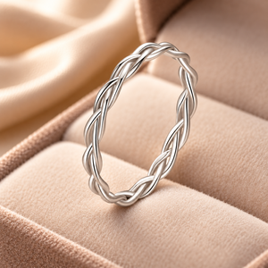 Anello a Linea Intrecciata per Donne, Design Geometrico Minimalista, Accessorio per Dito da Indossare Quotidianamente - Product Image 4