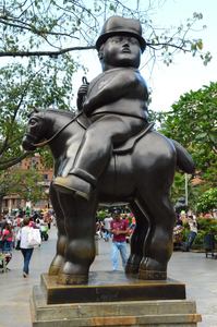 Grande Statua di Gatto in Bronzo di Fernando <span class=keywords><strong>Botero</strong></span> per Decorazione di Piazze - Product Image 3