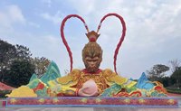 Trouvez de belles lanternes de festival chinois, un décor de lanterne en papier et des lanternes en soie pour l'extérieur et l'intérieur