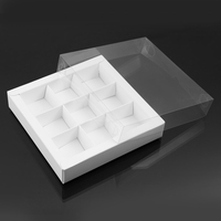 Boîte Cadeau Artisanale en Papier Couché Mat Gaufré avec Couvercle Transparent pour 9 Macarons, Chocolats ou Donuts, Emballage à Compartiments